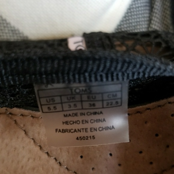 Toms size 5.5 Black Lace Design - Picture 4 of 5